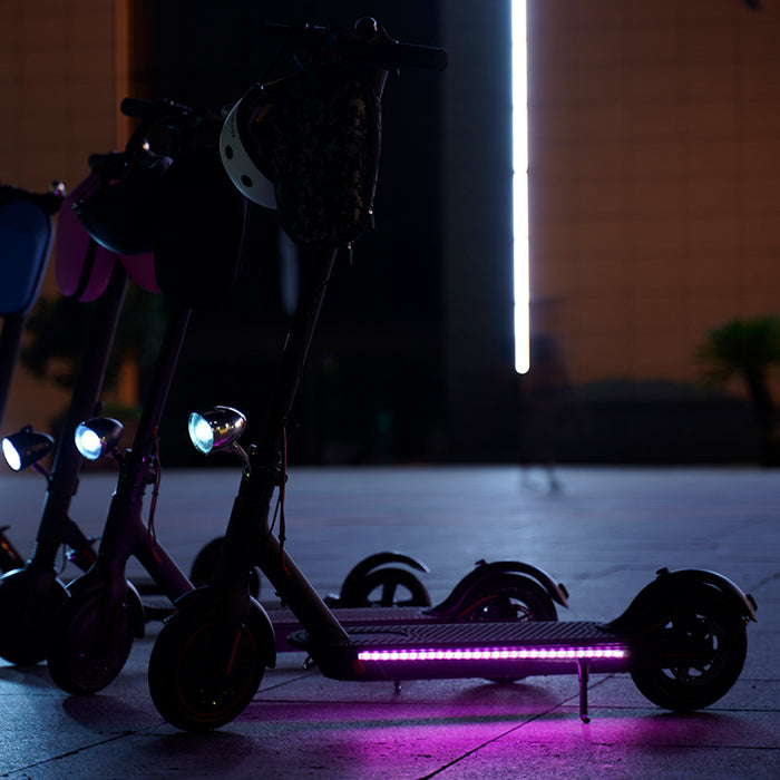 Torcia a strisce LED Lampada da barra RGB Lampada decorativa per scooter con luce di sicurezza notturna per skateboard per scooter elettrico