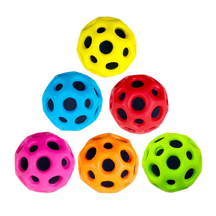 Bola saltitante macia com buraco, bola saltitante anti-queda em forma de lua, bola saltitante porosa para crianças, brinquedo interno e externo, design ergonômico