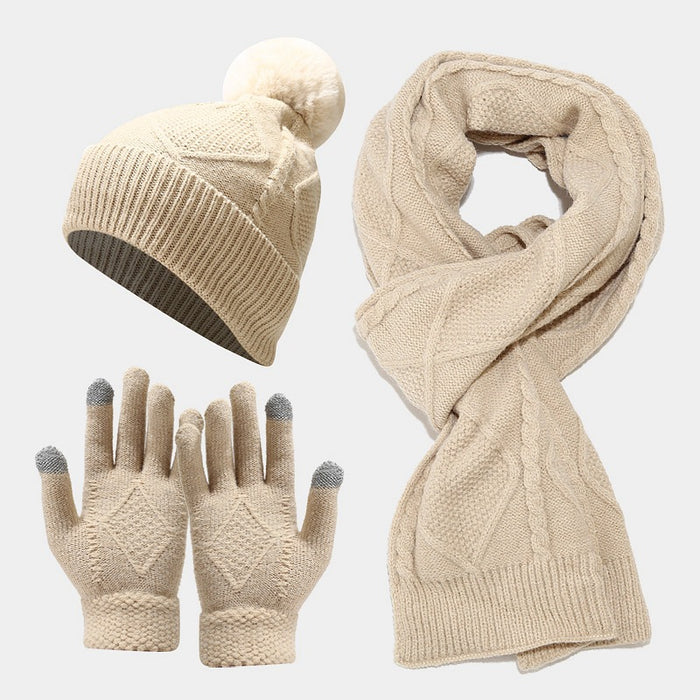 Dreiteiliges Set aus Herbst- und Wintermützen, Schals und Handschuhen