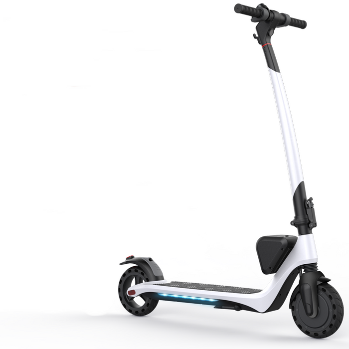 El scooter eléctrico es pequeño, plegable y liviano